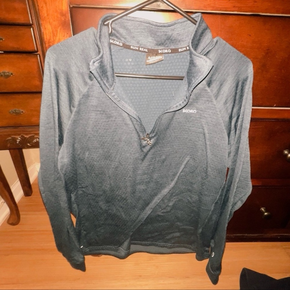 Skora run teal medium quick dry long sleeve 3/4 zip mens in a blue gray